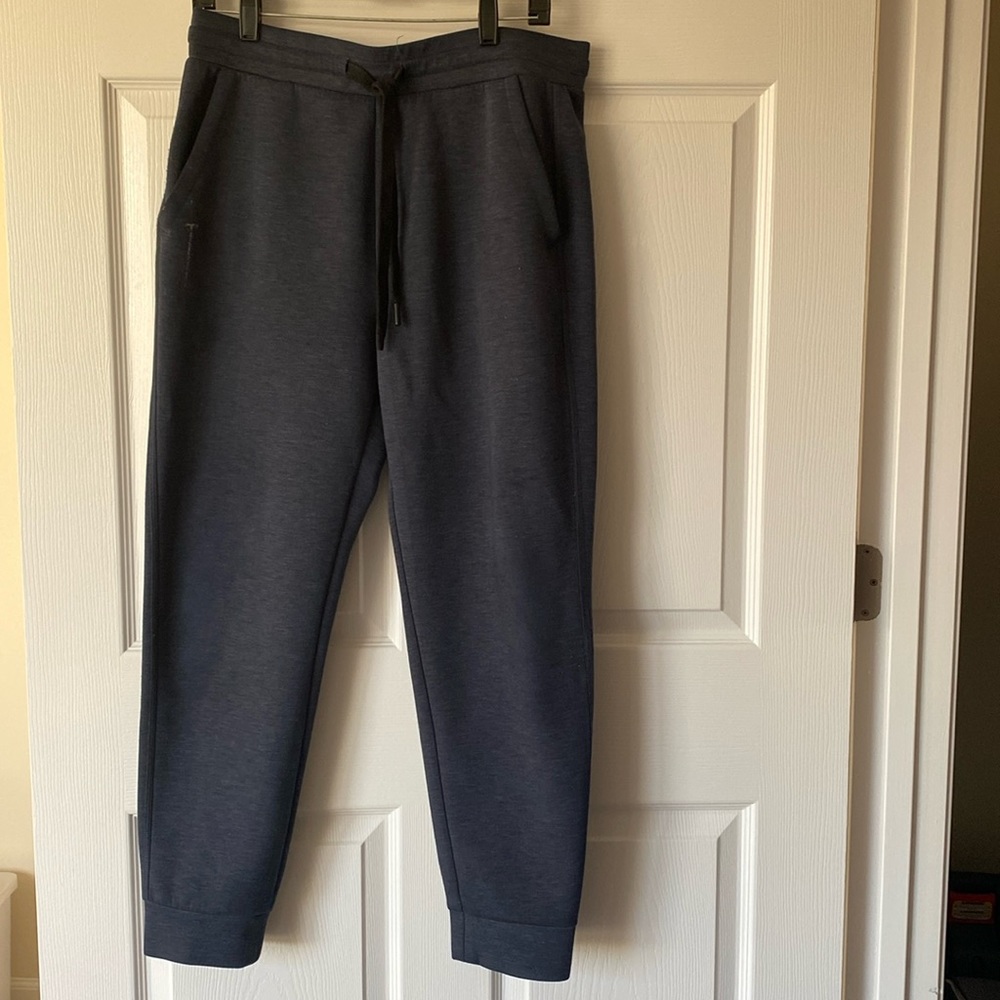 4/$10 32 Degrees Navy Sweats